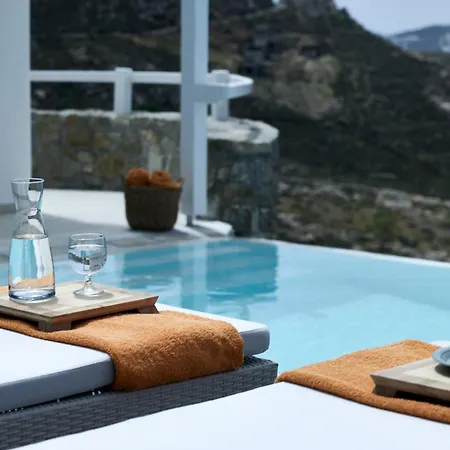 San Marco And 5* Houlakia (Mykonos)